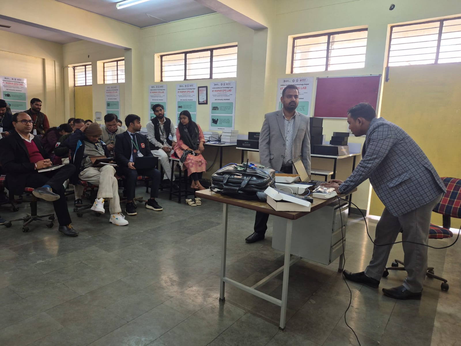 Workshop Training on BLE & CPS at HRIT University, Ghaziabad.